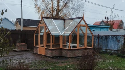 Теплица КЛАССИКА (сосна) 3,38х4,26 м с ризалитом 
